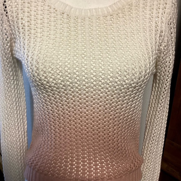 Anthropologie Wearing your heart on your Sleeve Dip Dye Ombré knit sweater - Picture 4 of 11